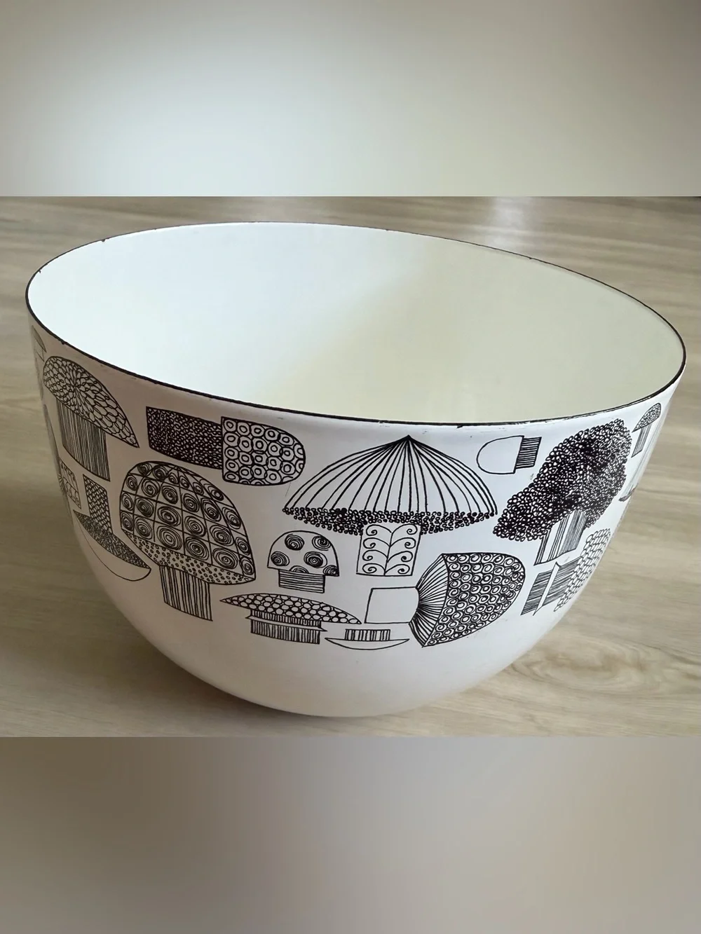 KAJ FRANCK Arabia Enamel Mushroom Bowl Finel Arabia Finland Mid Century Modern